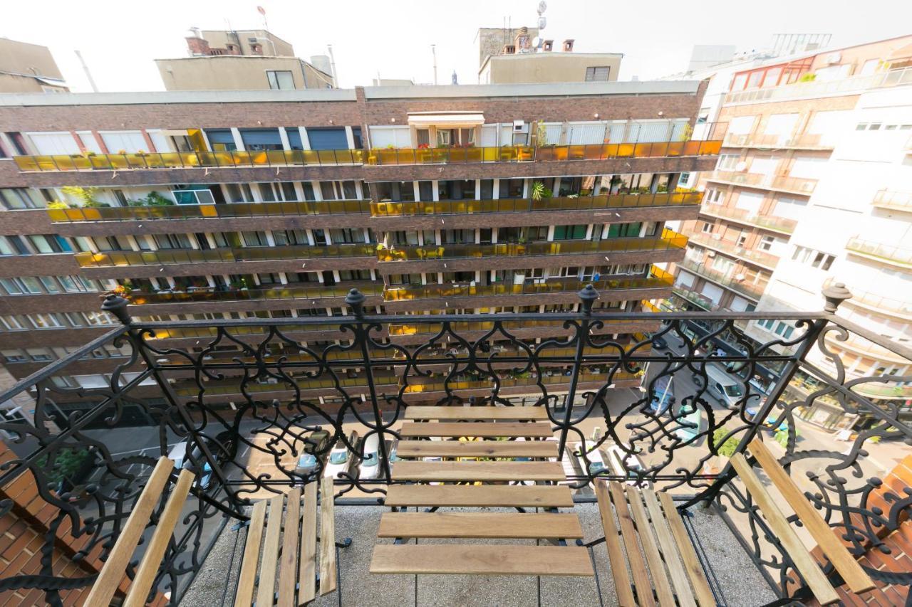 Madach Fox Apartment Budapeste Exterior foto